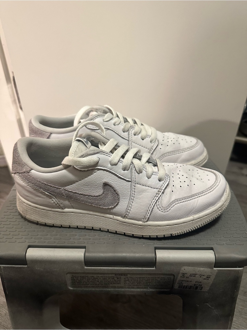 Nike Air Jordan 1 Retro Low OG “Neutral Grey” (GS)